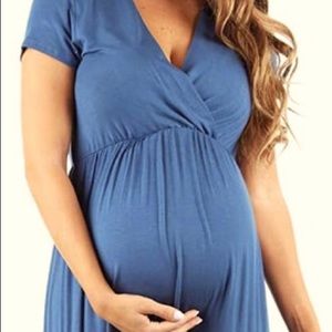Mother Bee Maternity V-Neck dress 👗